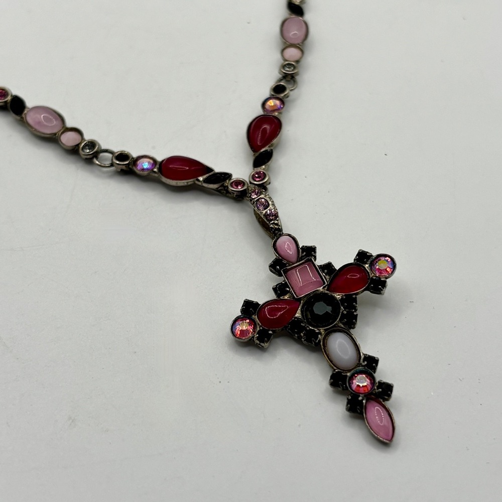 Vintage Sorrelli Cross Necklace Pink Red Crystal 14.5" - Picture 3 of 10